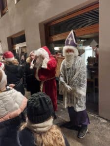 Fête de fin d’année et petit Marché de Noël à l’Ecole des 3 Fontaines